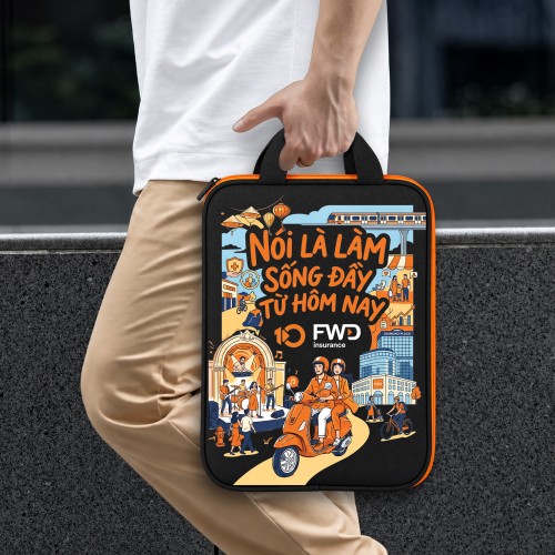 TÚI ĐỰNG LAPTOP KỶ NIỆM 10 NĂM (ĐEN)