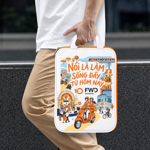 TÚI ĐỰNG LAPTOP KỶ NIỆM 10 NĂM (TRẮNG)